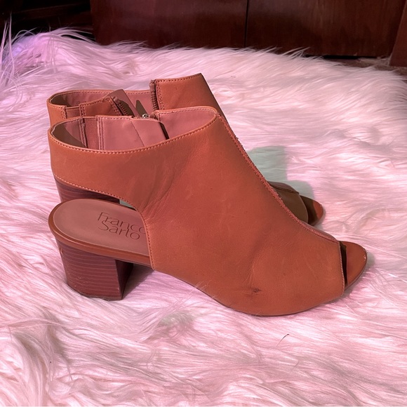 Brown Franco Sarto block heel sandals - Picture 2 of 6